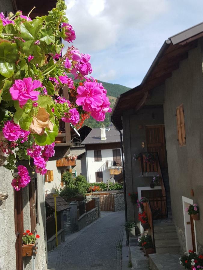 Deacons Lodge Bardonecchia Exterior foto
